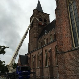 Lommel Kerk, Kerk LOMMEL Kusters Netten voor galmgaten + reiniging & ontsmetting van inpandige toren